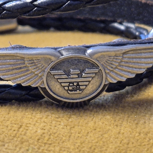 Giorgio ARMANi Black Leather With Metal Clasp - Picture 6 of 6